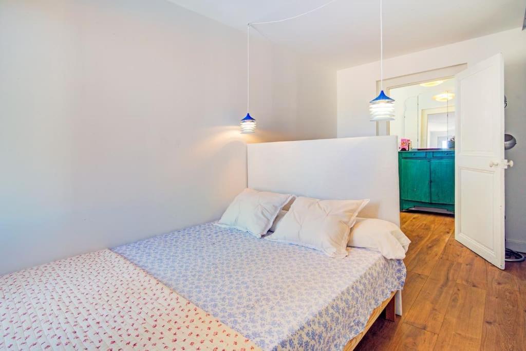 Appartement Place Des Halles Sète Extérieur photo