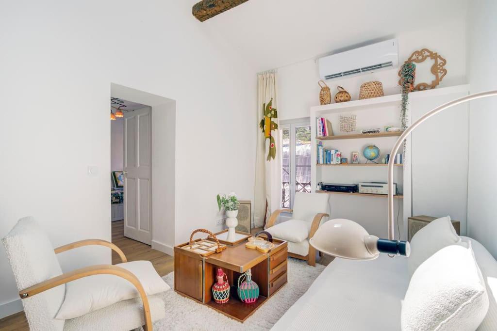 Appartement Place Des Halles Sète Extérieur photo